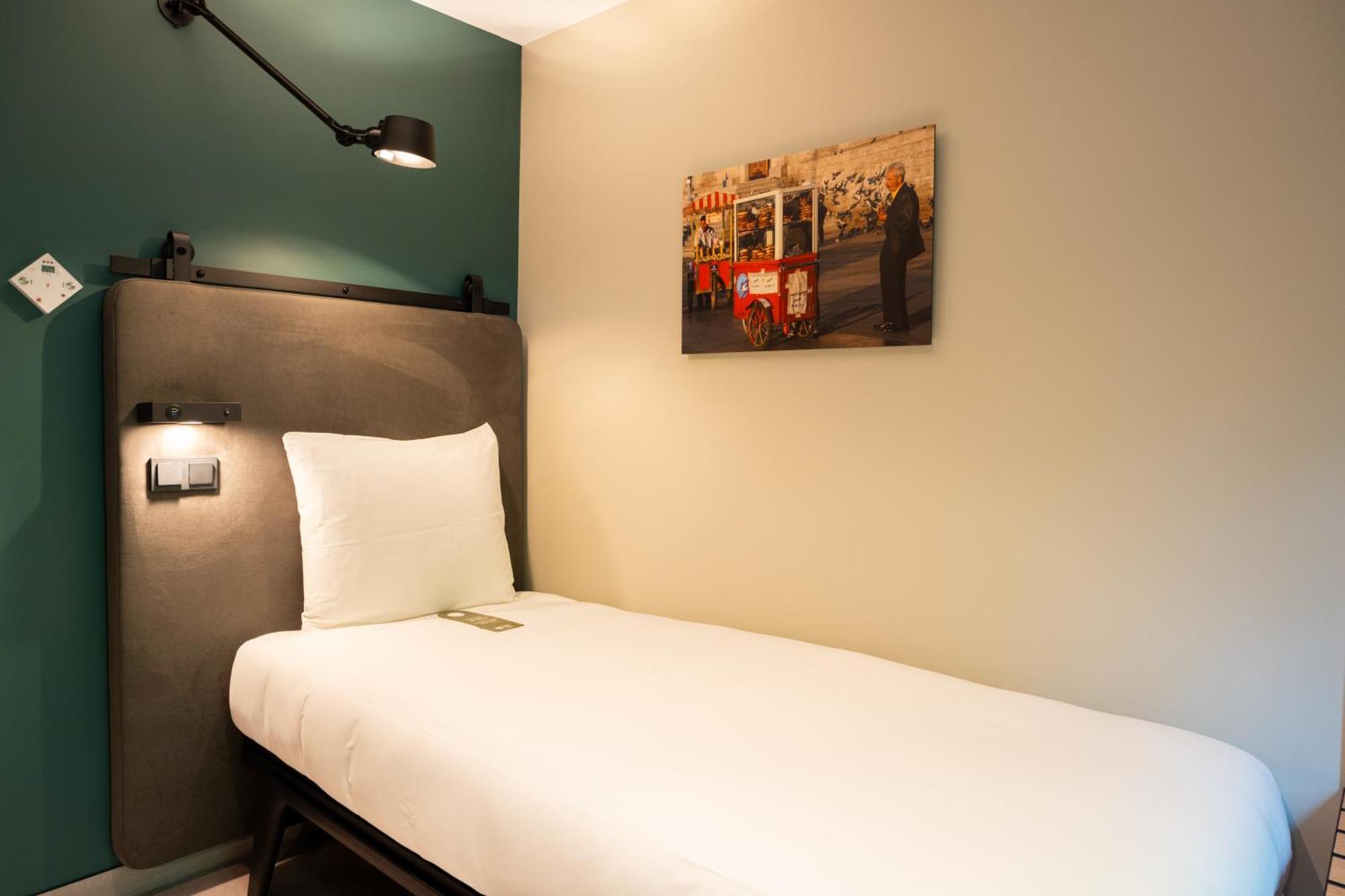 Hotel Kontakt Der Kontinenten 수스터베르흐 외부 사진